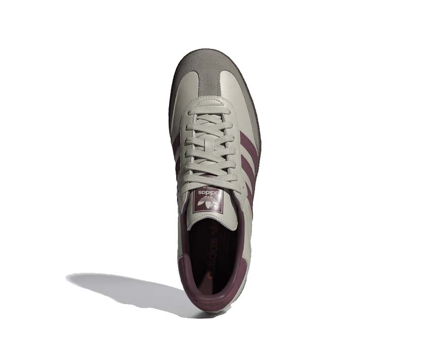 Adidas Samba OG Putty Grey Maroon Detail — Wildleder-Einsatz und goldene Details