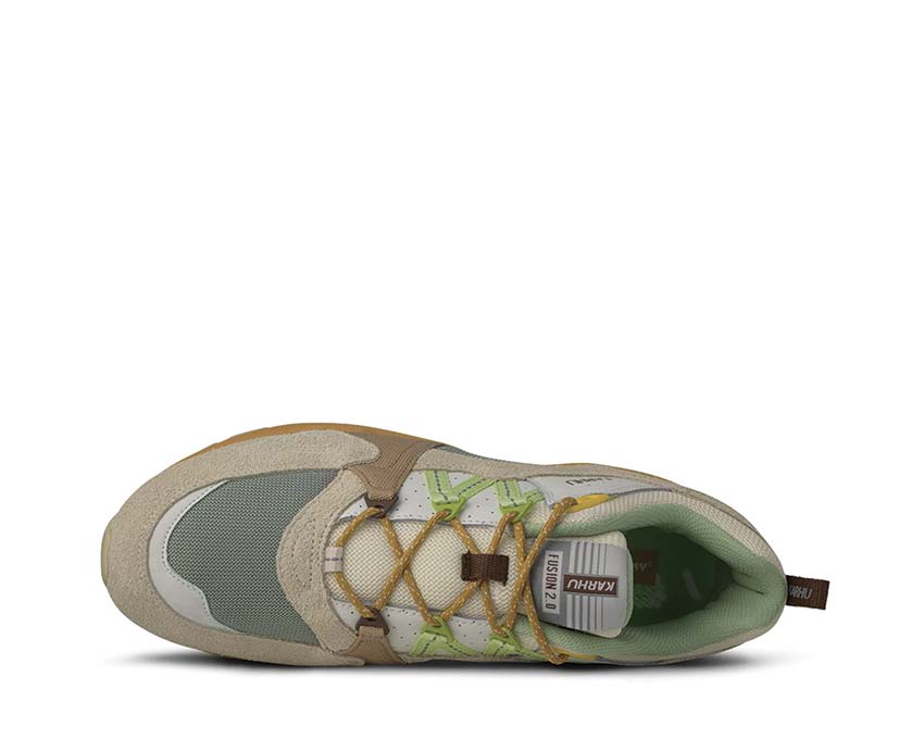 Karhu Fusion 2.0 x MÖLKKY Turtledove Shadow Lime Detail — MÖLKKY Stickerei finnisches Spiel