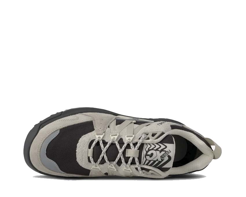 Karhu Fusion XC Cordura Silver Lining dettaglio — logo Karhu