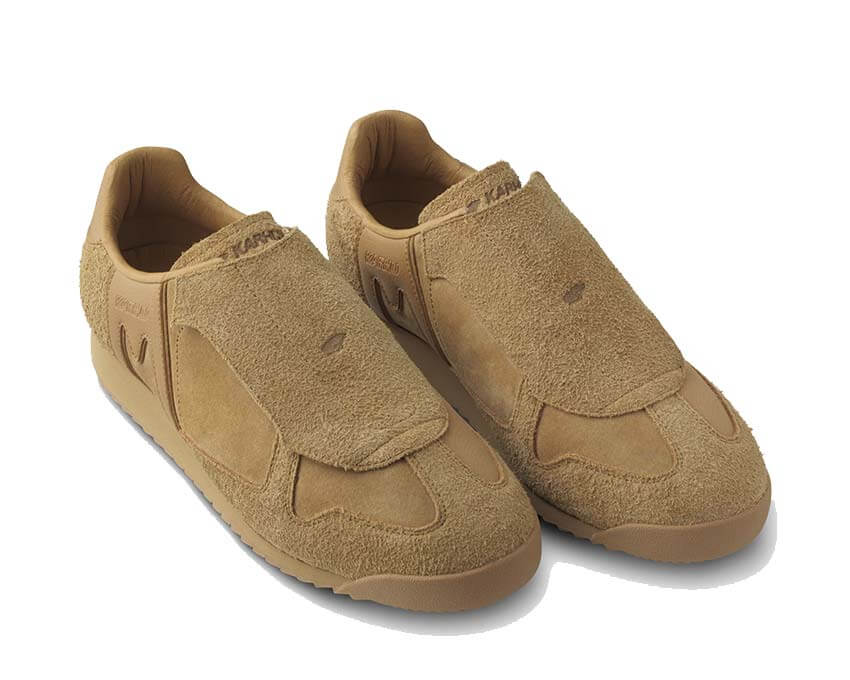 Karhu Mestari Slip-On Tobacco suela — tecnología Fulcrum