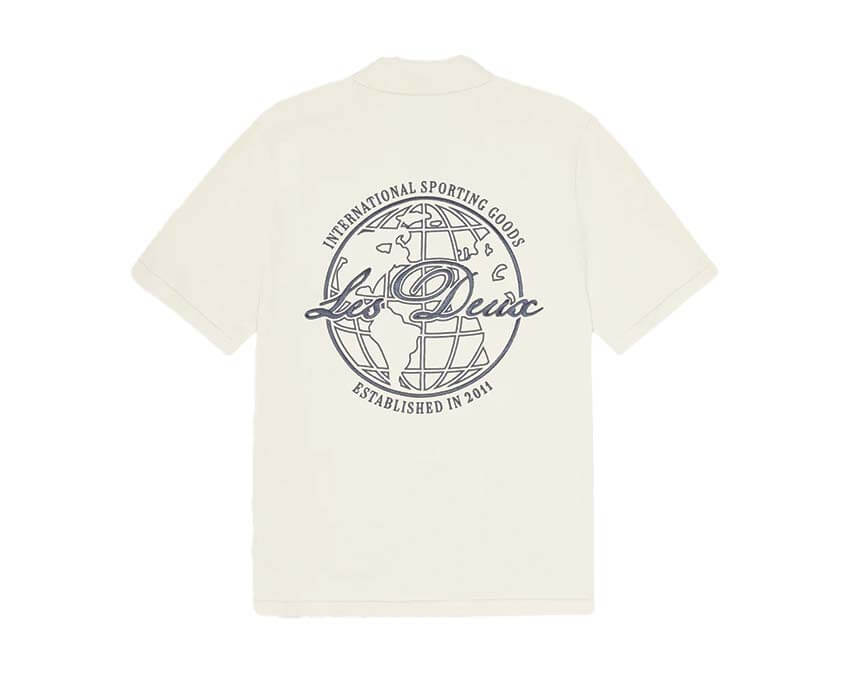Les Deux Emmett Globe Knitted Shirt vue latérale — détail maille et motif globe