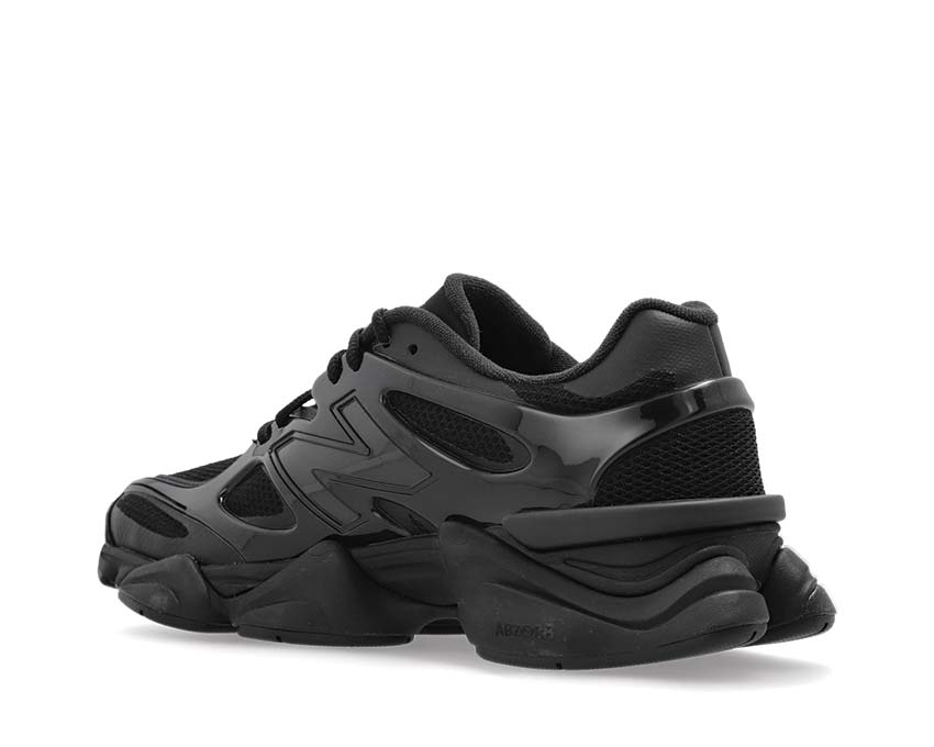 New Balance 9060 Black suola — suola chunky ammortizzante