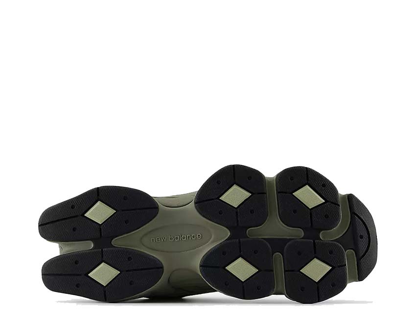 New Balance 9060 Dark Olivine — vista tre quarti
