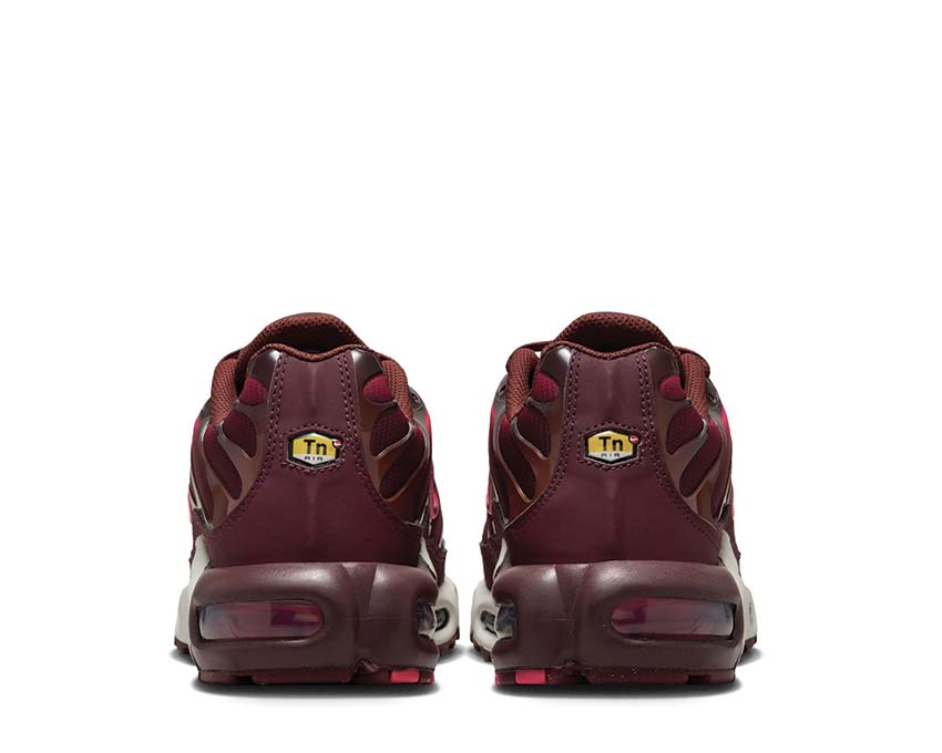 Nike Air Max Plus W HQ4048-600