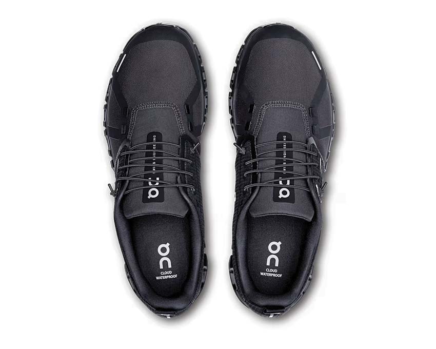 On Cloud 6 Waterproof Black détail — protection waterproof running homme