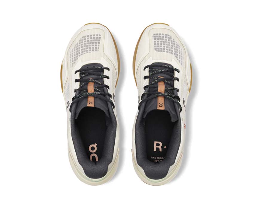 On The Roger Advantage Z5 W Cream/Almond — tennis lifestyle CloudTec Federer