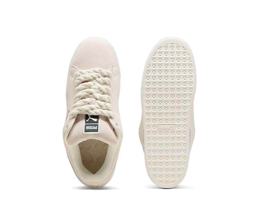 Puma Suede XL Warm White Island Pink detail — Puma suede logo