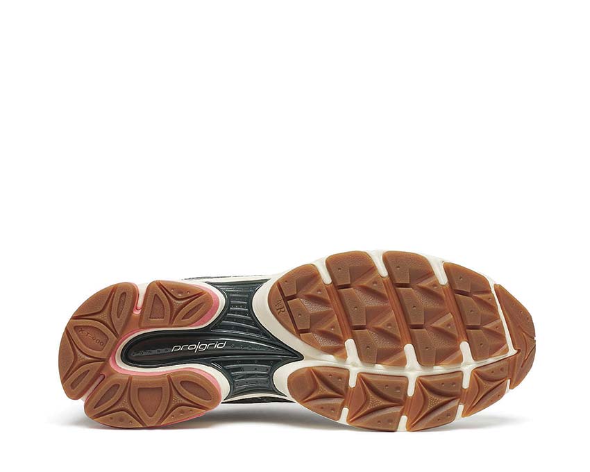 Saucony Progrid Triumph 4 Tan Royal Detail — Premium-Material