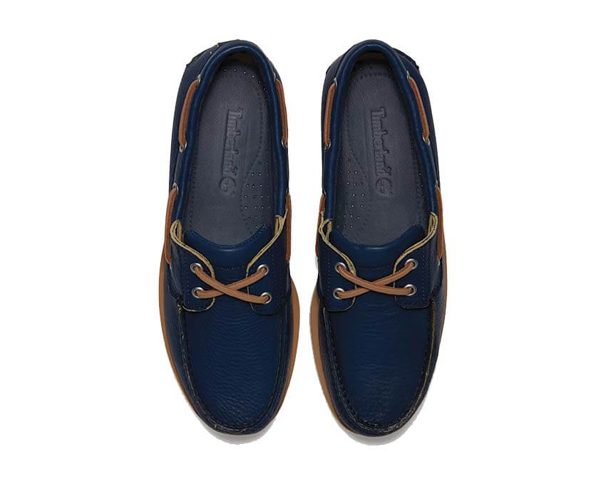 Timberland Classic Boat Shoe Dark Blue détail — cuir bleu marine et lacets cirés