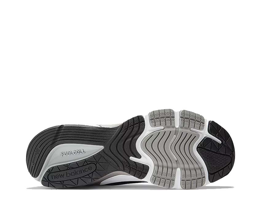 New Balance 990v6 Made in USA Black Noir/Blanc — vue arrière talon renforcé