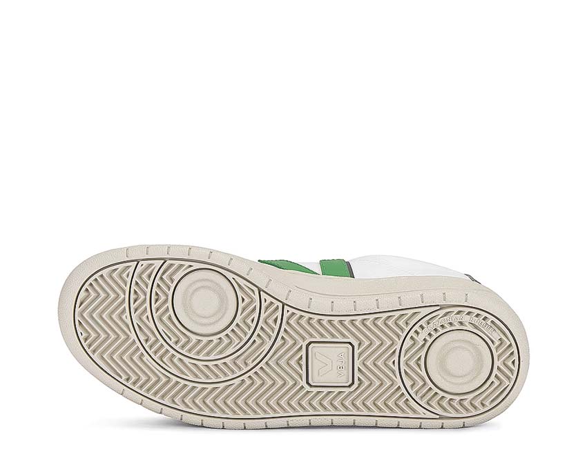 Veja Urca White Leaf/Cyprus sole — natural rubber sole