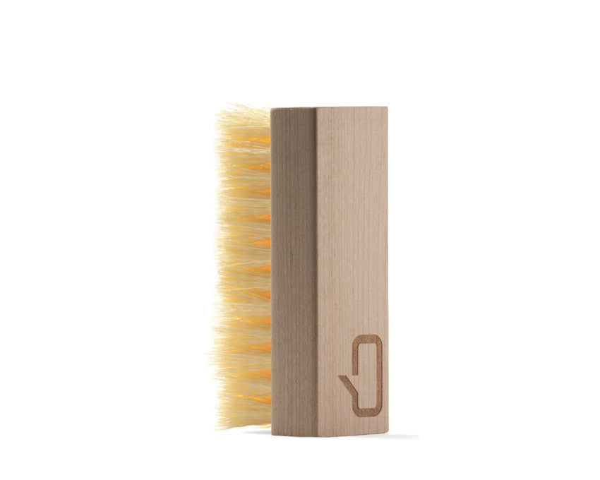 Jason Markk Standard Shoe Cleaning Brush — brosse standard entretien chaussures sneakers