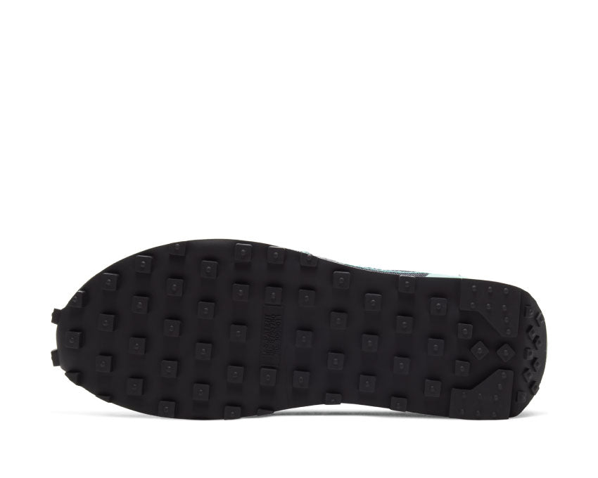 Nike Daybreak Type N.354 Black Menta — rear view