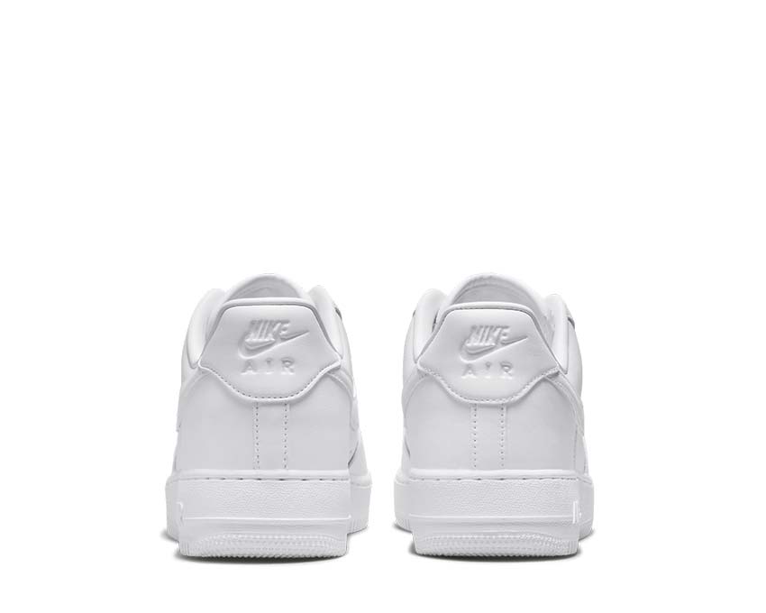 Nike Air Force 1 '07 Fresh White dettaglio — Swoosh pelle bianca fresh