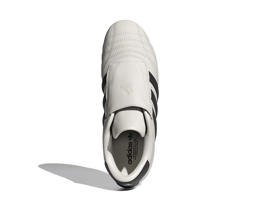 Adidas Taekwondo W Off White — vue trois quarts