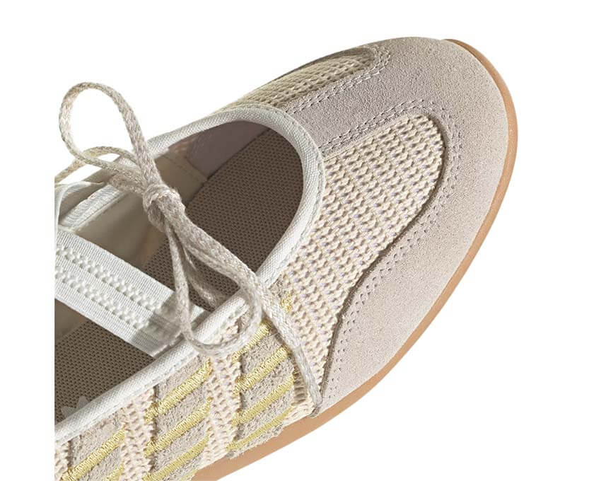 Adidas Barreda Mary Jane Cloud White/Core Black vue latérale — bride croisée ajustable