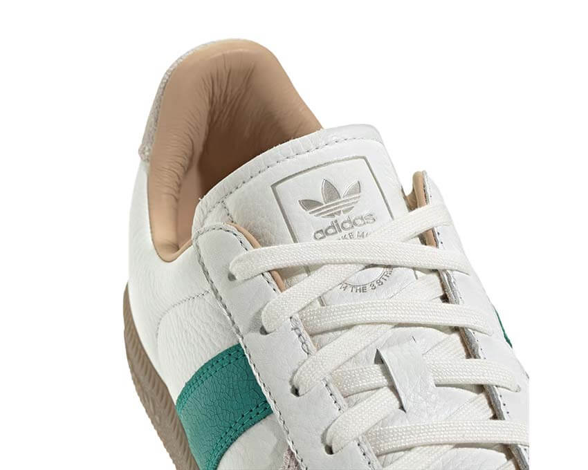 Adidas BW Army Power Green vue latérale — tige cuir vert vif style militaire