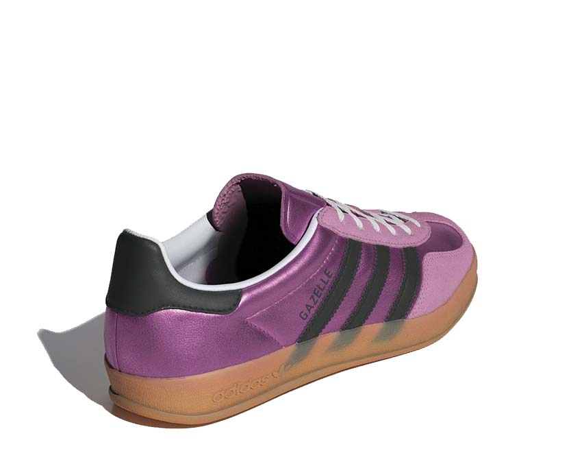 Adidas Gazelle Indoor W Bliss Lilac detail — lilac suede upper with Core Black stripe
