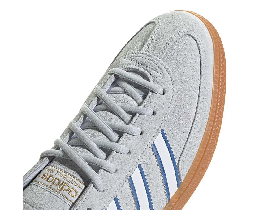 Adidas Handball Spezial Halo Blue Seitenansicht — flaches Profil und weißer Streifen