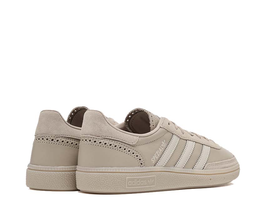 Adidas Handball Spezial Wonder Beige dettaglio — logo 3 strisce e linguetta