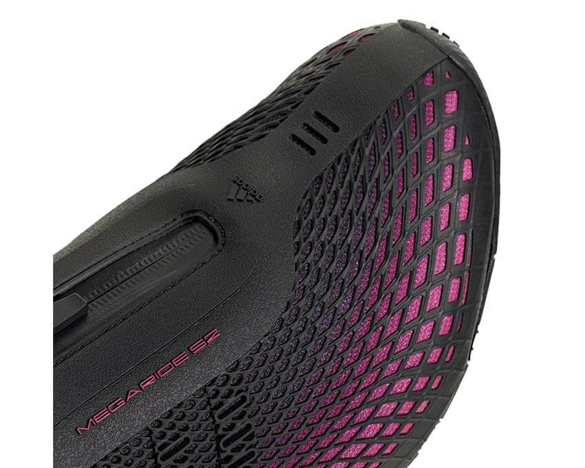 Adidas Megaride S2 Shock Pink vue latérale — stack amorti épais