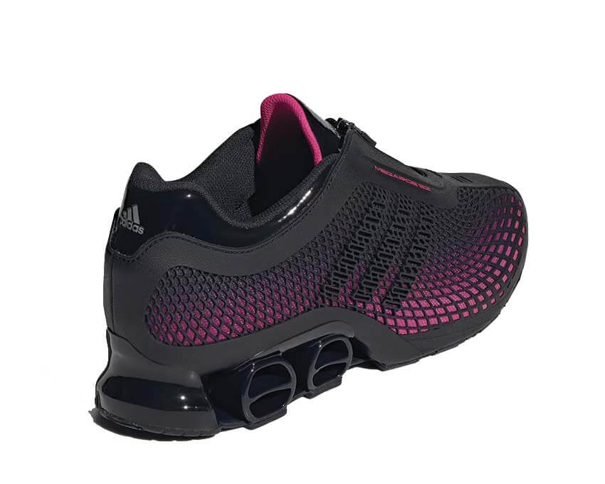 Adidas Megaride S2 Shock Pink detalle — parte superior mesh técnico rosa brillante