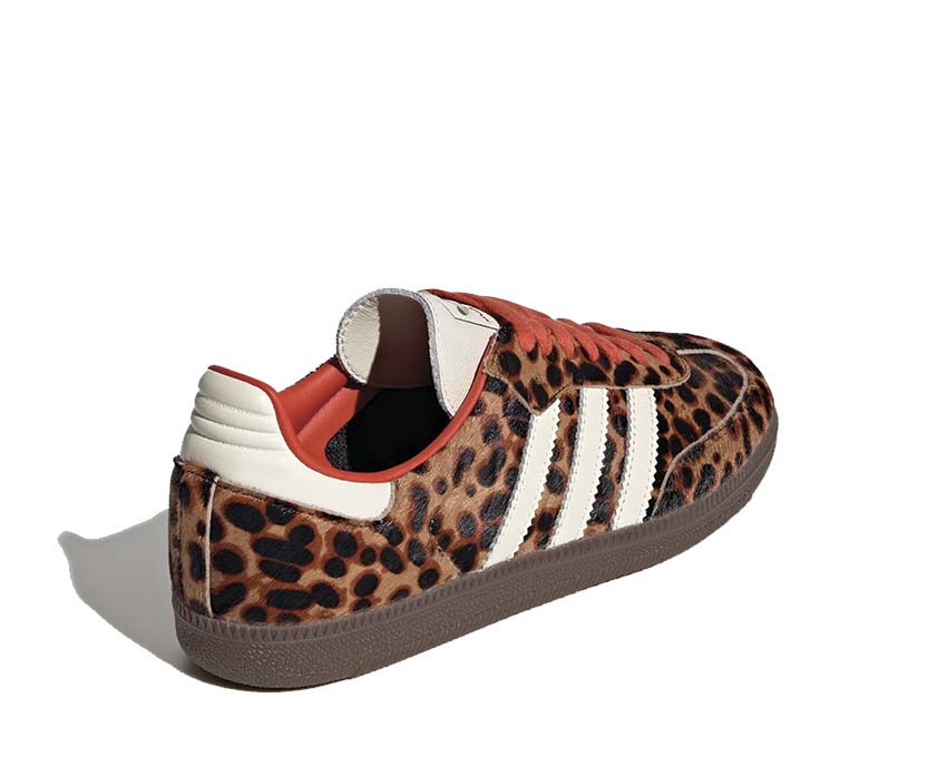 Adidas Samba OG W Leopard detail — leather panels and print