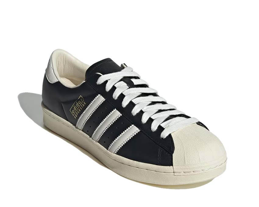 Adidas Superstar Vintage Core Black Cloud White semelle — semelle caoutchouc shell toe