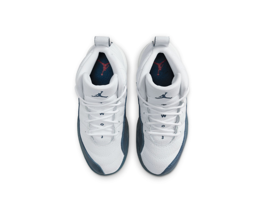 Air Jordan 12 Retro PS blanc bleu — détail semelle basketball streetwear OG