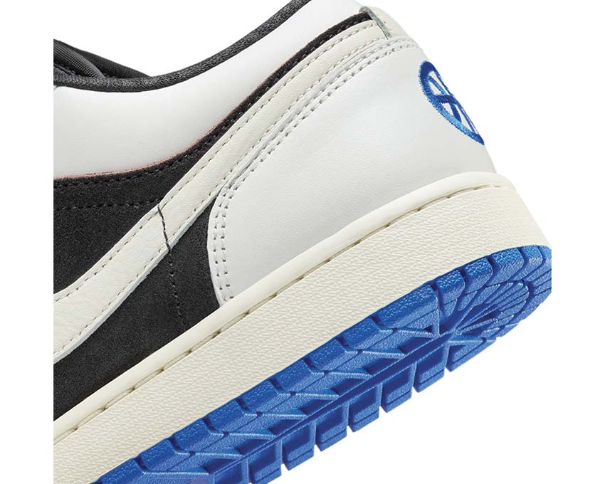 Jordan Air Jordan 1 Low Quai 54 vista lateral — cuero multicolor