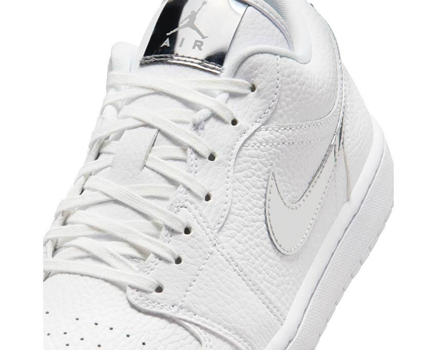 Air Jordan 1 Low SE W White vue latérale — cuir blanc Jordan 1 Low SE