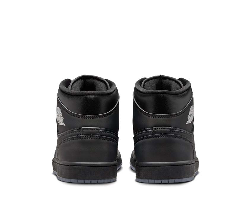 Jordan Air Jordan 1 Mid SE Black Magic sole — rubber sole