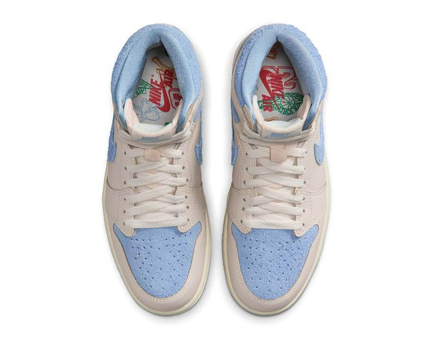 Air Jordan 1 Retro Hi OG W Psychic Blue — vue trois quarts bleu psychic