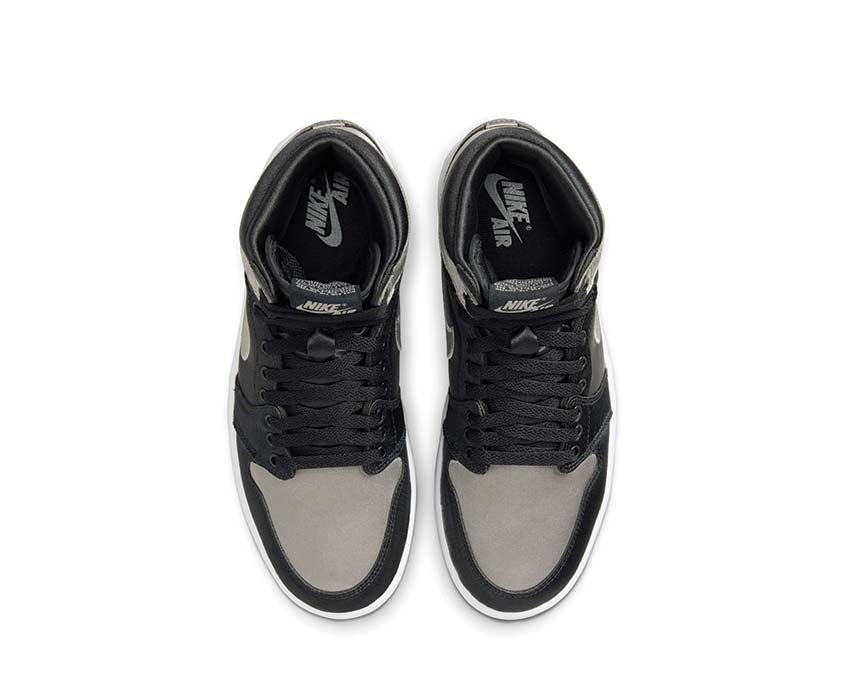 Air Jordan 1 Retro Hi OG Wmns Black Grey — vista frontal mujer Jordan 1