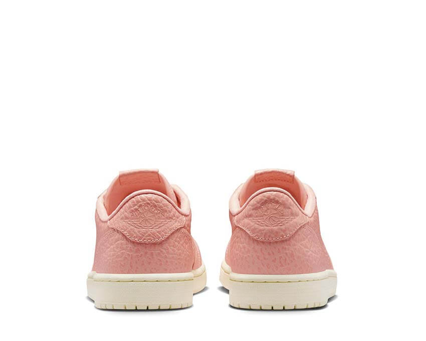 Air Jordan 1 Retro Low No Swoosh Arctic Orange — talon Jordan Low sans swoosh orange