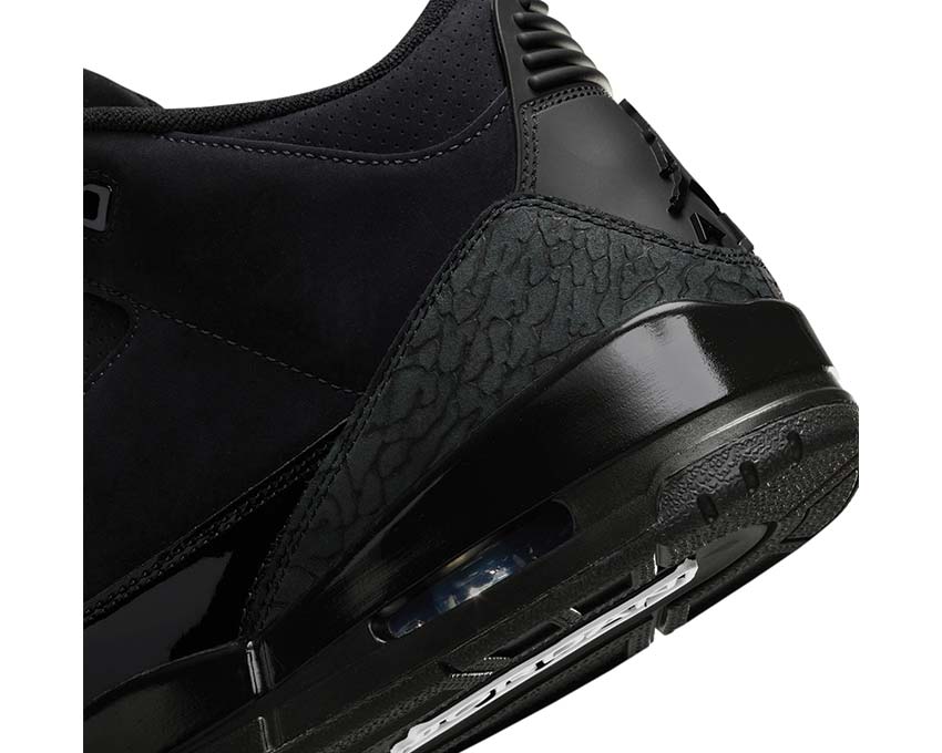 Jordan Air Jordan 3 Retro Black Cat vista laterale — pelle nera e mesh