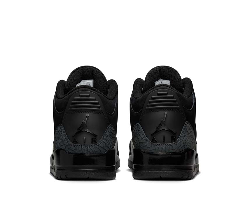 Jordan Air Jordan 3 Retro Black Cat dettaglio — tomaia in pelle nera