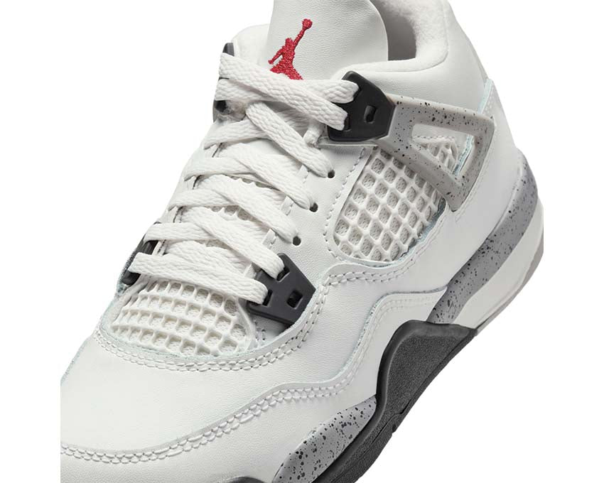 Air Jordan 4 Retro White Cement PS vue latérale — tige cuir blanc ciment GS