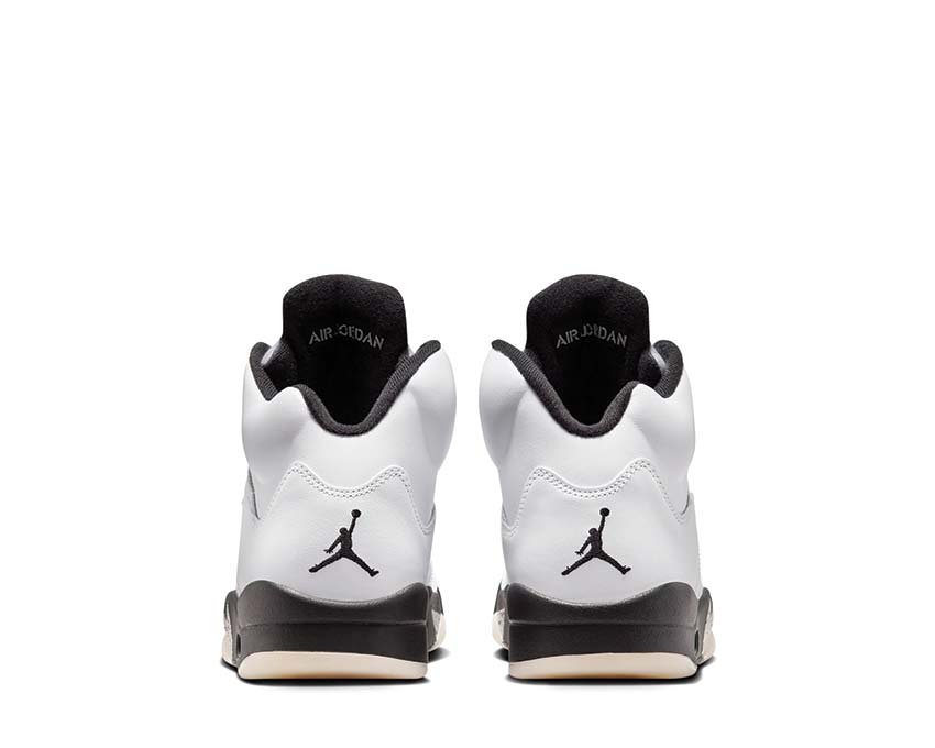 Jordan Air Jordan 5 Retro White and Black White Black Sail Metallic Silver suola — Air visibile