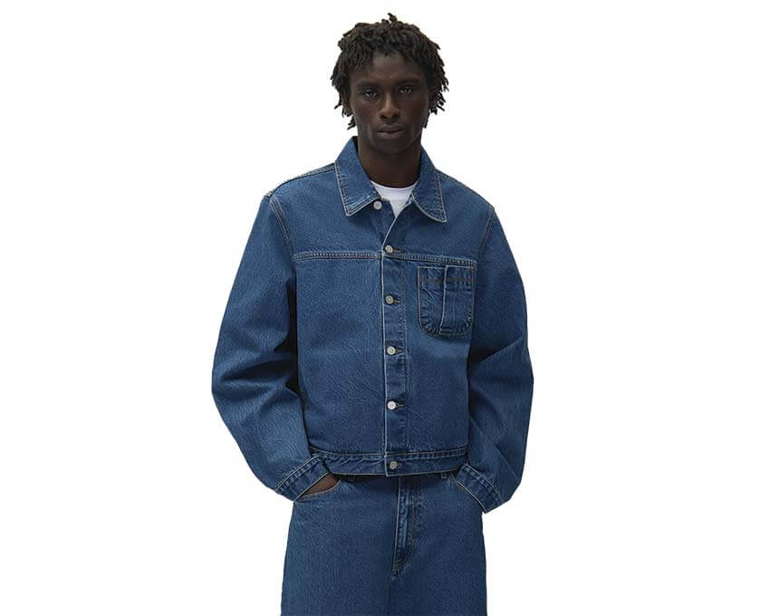 Arte Fold Pocket Denim Jacket Seitenansicht — Herren-Jeansjacke gerader Schnitt