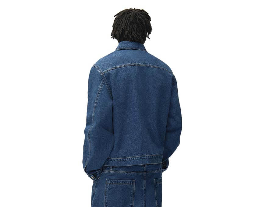 Arte Fold Pocket Denim Jacket Detail — gefaltete Taschen und Ziernähte