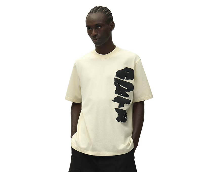 Arte Side Logo T-shirt Crème vue latérale — t-shirt homme coupe regular logo