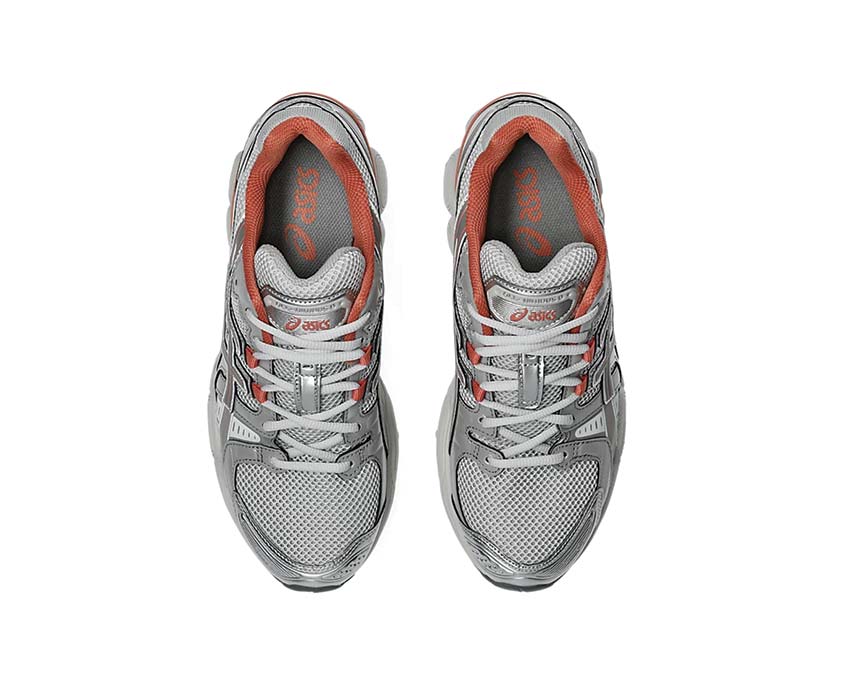 Asics Gel-Nimbus 9 Cloud Grey détail — mesh et suède rétro
