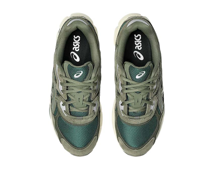 Asics Gel NYC Olive Canvas détail — mesh et suède 90s
