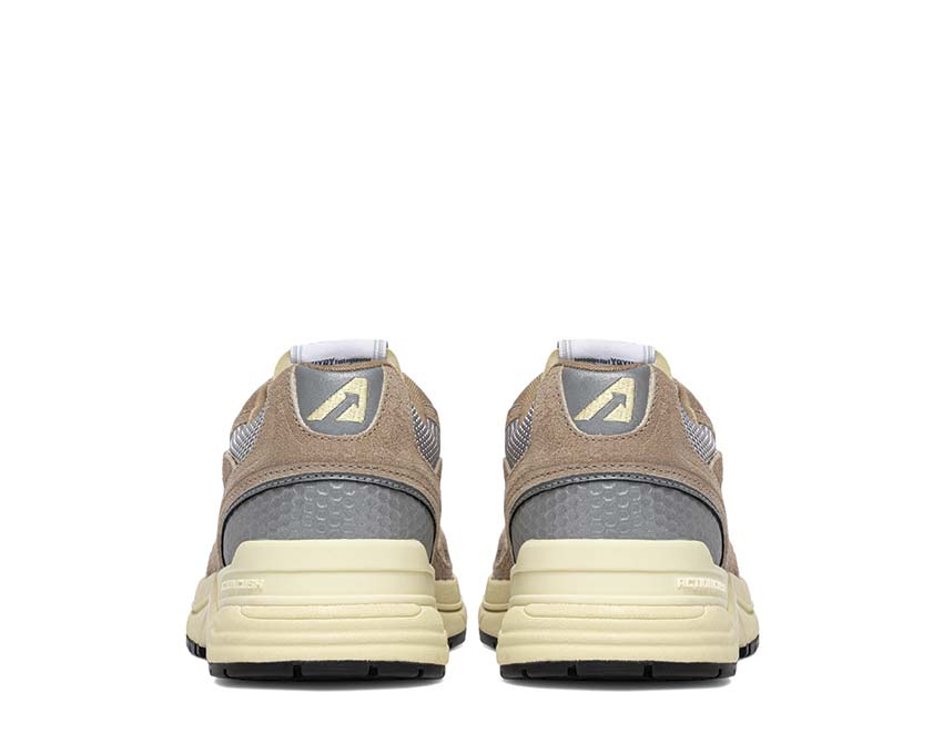 Autry Hyperway Low Moon détail — mesh blanc logo Autry Hyperway femme