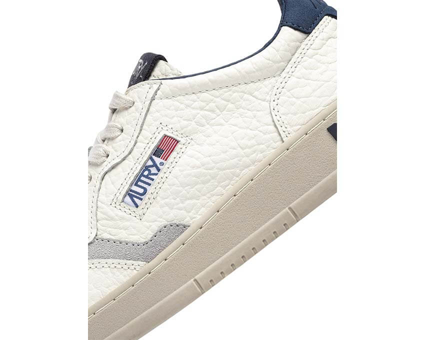 Autry Medalist Low vue latérale — cuir premium bicolore sport