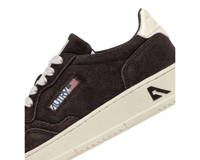 Autry Medalist Low vue latérale — cuir premium rétro coloré