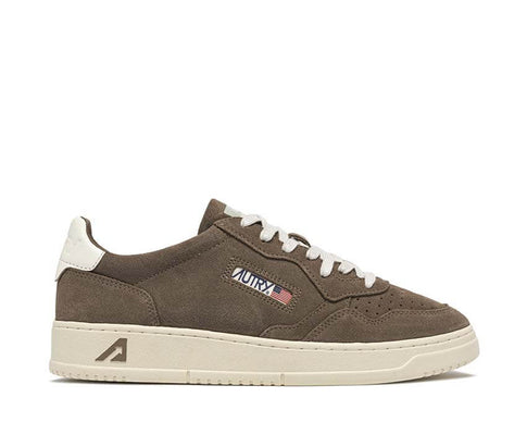 Autry Medalist Low — sneaker homme cuir daim rétro sport coloris exclusif premium