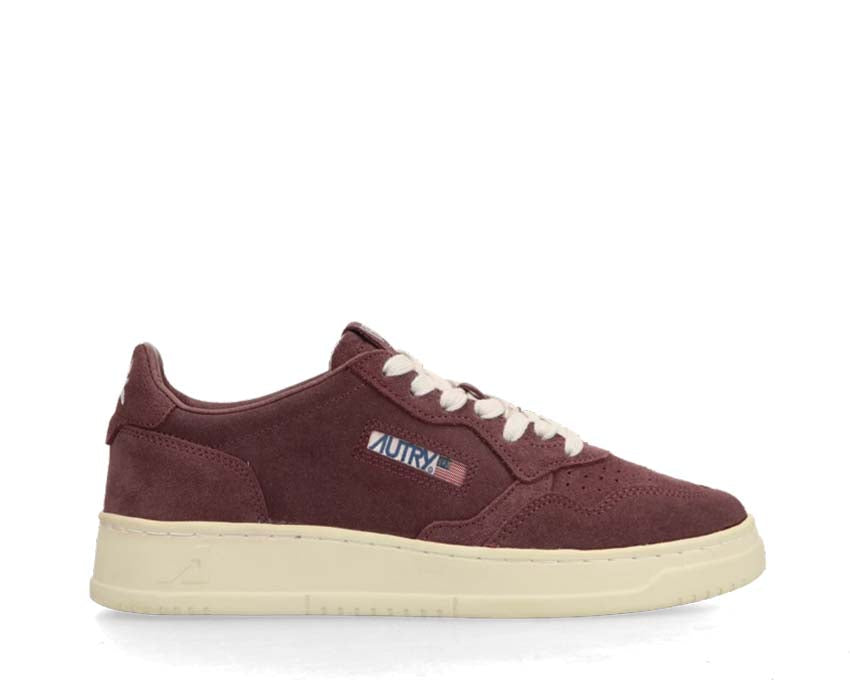 Autry Medalist Low W Chevreau Premium — sneaker femme cuir chevreau rétro sport