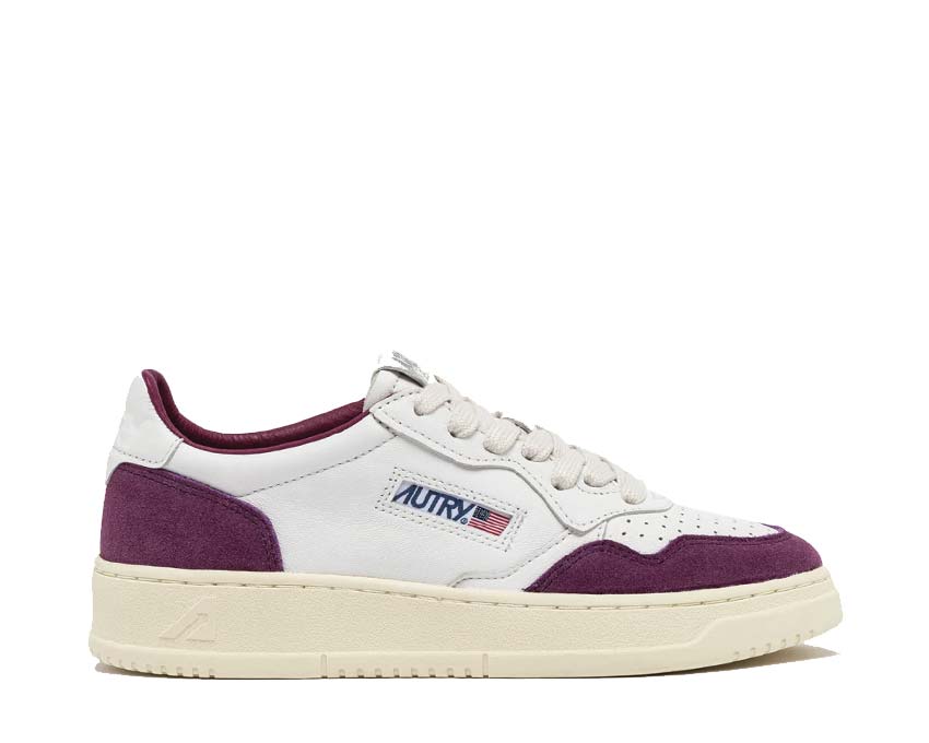 Autry Medalist Low W Goat Suede White Scarlet — sneaker femme cuir rétro sport